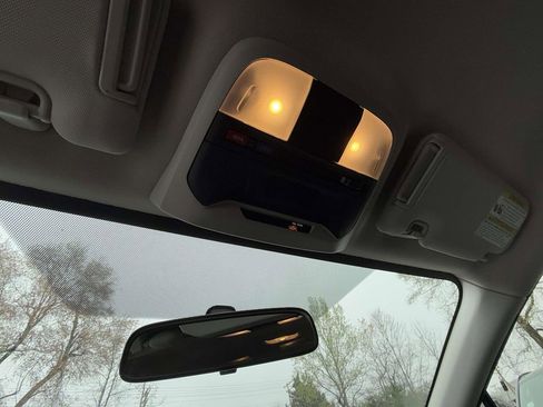 Used 2020 Subaru Crosstrek 2.0i Premium image 28