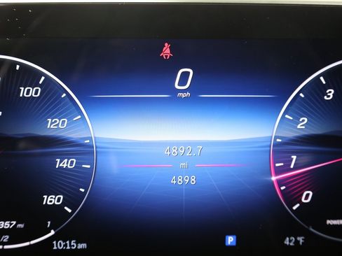 Certified 2025 Mercedes-Benz GLC 300 4MATIC image 17