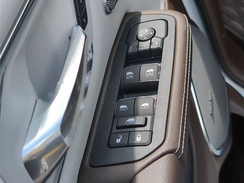New 2026 RAM 1500 Laramie AWD/4WD image 21