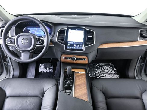 Certified 2024 Volvo XC90 T8 Plus w/ Protection Package Premier AWD/4WD image 18