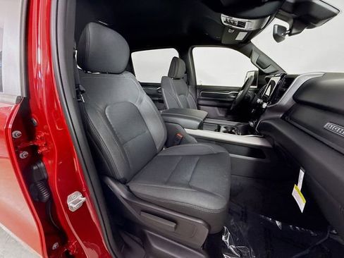 New 2026 RAM 1500 4x4 Crew Cab image 26