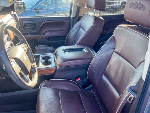 Used 2017 Chevrolet Silverado 1500 High Country image 9
