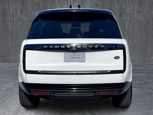 Used 2023 Land Rover Range Rover SE image 5