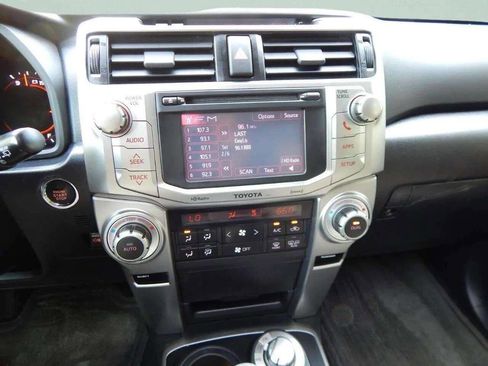 Used 2012 Toyota 4Runner Limited image 27