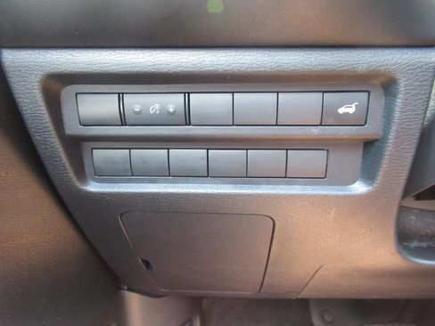 Used 2023 Mitsubishi Outlander SE AWD/4WD image 21