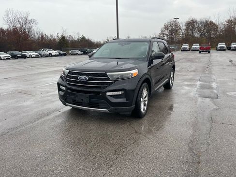 Used 2020 Ford Explorer XLT w/ Equipment Group 202A image 1