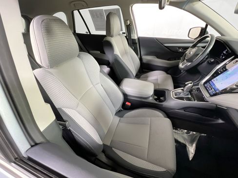 Used 2022 Subaru Outback Premium image 28