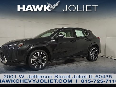Used 2024 Lexus UX 250h AWD w/ Premium Package image 4