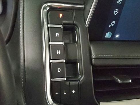 Used 2024 Chevrolet Tahoe LT image 30