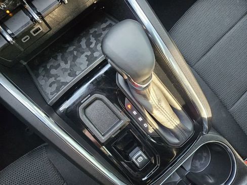 Used 2024 GMC Canyon Elevation w/ Convenience Package image 19