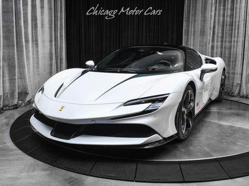 Used 2022 Ferrari SF90 Stradale AWD/4WD image 2