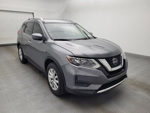 Used 2018 Nissan Rogue SV image 13