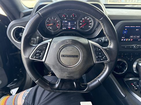 Used 2022 Chevrolet Camaro LS image 27