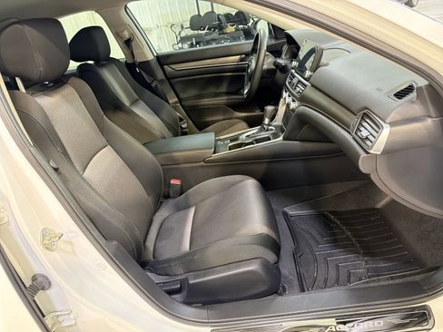 Used 2020 Honda Accord LX image 28
