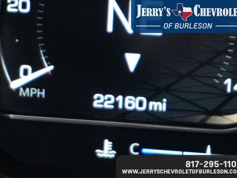 Used 2025 GMC Sierra 2500 Denali Ultimate image 10