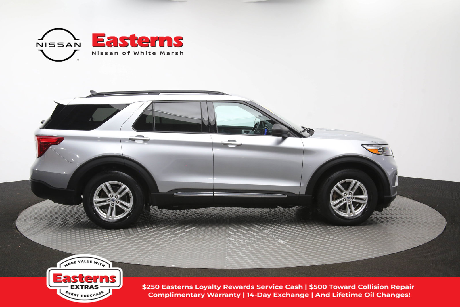 Used 2023 Ford Explorer XLT RWD image 39