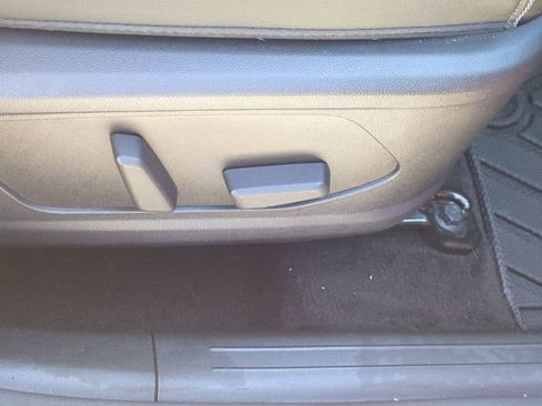 Used 2022 Hyundai Tucson Limited image 41