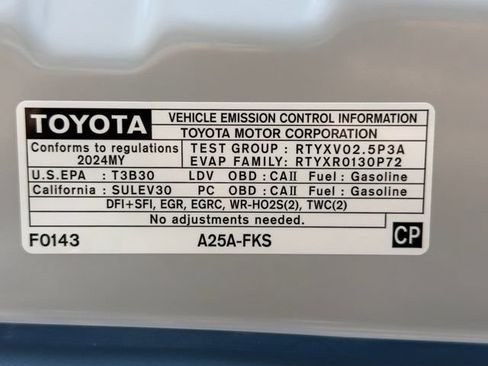 Used 2024 Toyota Camry SE FWD image 24