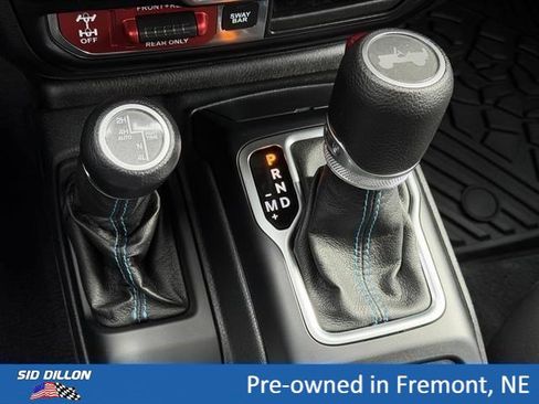Used 2021 Jeep Wrangler Unlimited Rubicon 4xe w/ Cold Weather Group AWD/4WD image 14