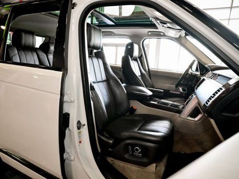 Used 2016 Land Rover Range Rover Supercharged image 26