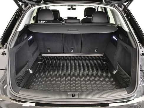 Certified 2023 Audi Q5 2.0T Premium w/ Convenience Package image 57