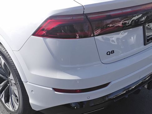 New 2026 Audi Q8 Premium Plus image 9