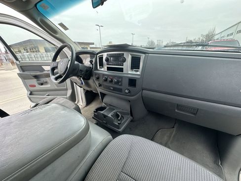 Used 2008 Dodge Ram 1500 Truck SLT image 24