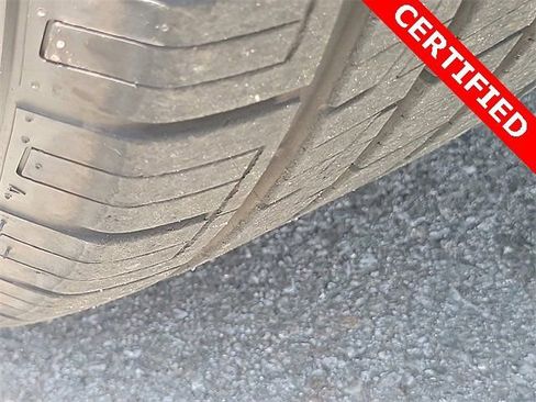 Used 2023 Hyundai Santa Fe SEL image 22