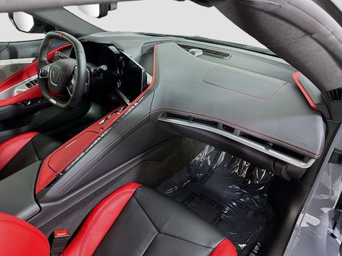 Used 2025 Chevrolet Corvette Z06 RWD image 27