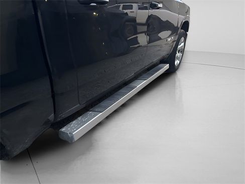 Used 2020 RAM 1500 Big Horn image 9