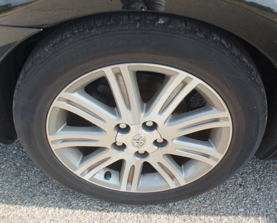 Used 2006 Toyota Avalon Limited FWD image 17