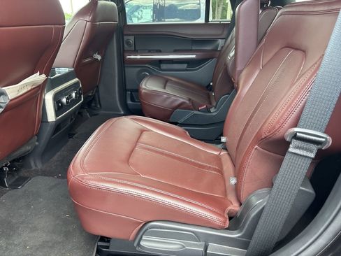 Certified 2022 Ford Expedition Limited RWD image 8