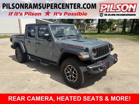 Used 2024 Jeep Gladiator Rubicon w/ Technology Group AWD/4WD image 1