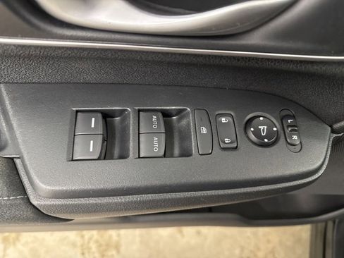 Used 2020 Honda CR-V EX image 15