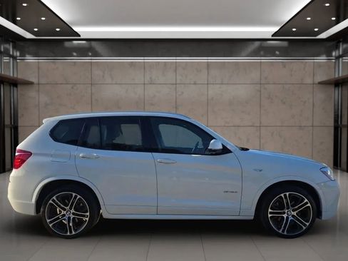 Used 2017 BMW X3 xDrive35i image 8