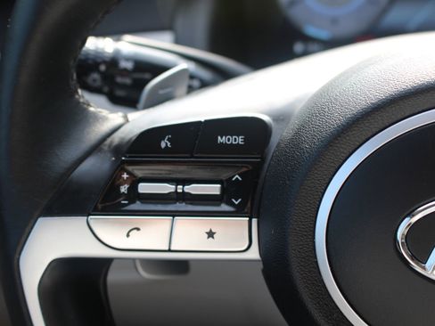 Used 2023 Hyundai Tucson Limited image 19