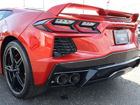 Used 2021 Chevrolet Corvette Stingray Preferred Cpe w/ Z51 Performance Package image 17