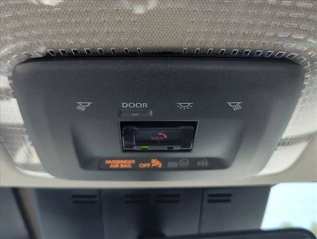 New 2027 Toyota Prius Limited FWD image 19