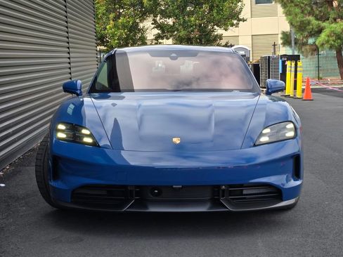 New 2026 Porsche Taycan GTS image 10