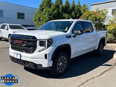 Used 2025 GMC Sierra 1500 AT4 AWD/4WD image 3