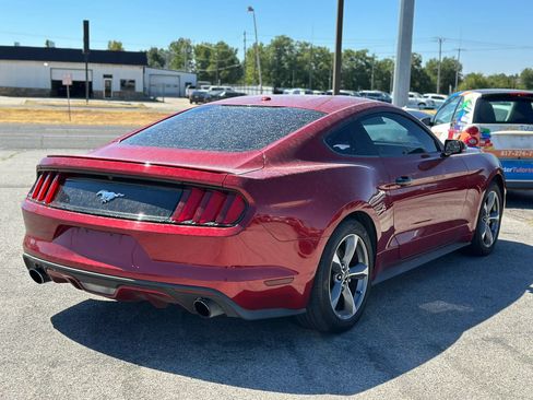 Used 2017 Ford Mustang Premium RWD image 5