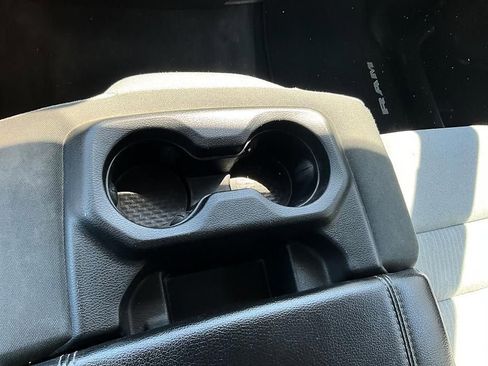 Used 2020 RAM 1500 Big Horn AWD/4WD image 28