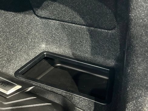 Used 2024 BMW M3 RWD image 31