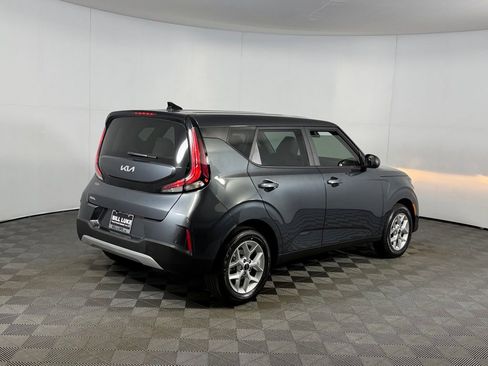 Used 2025 Kia Soul LX image 7