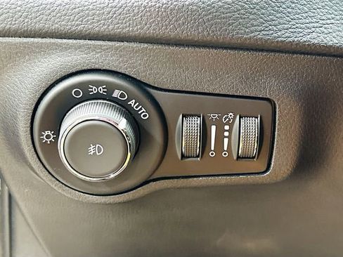 Used 2019 Jeep Compass Trailhawk w/ Leather Interior Group image 12