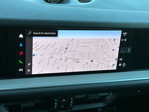 Certified 2025 Porsche Cayenne Coupe AWD/4WD image 21