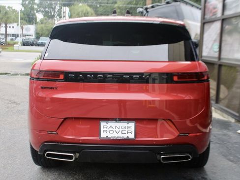 Used 2024 Land Rover Range Rover Sport Dynamic SE image 6