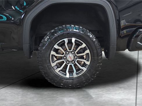 Used 2021 GMC Sierra 1500 AT4 w/ AT4 Premium Package image 31