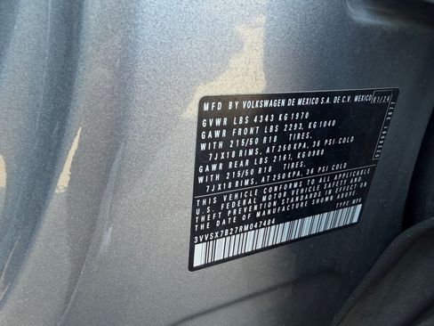 Used 2024 Volkswagen Taos SE FWD image 19