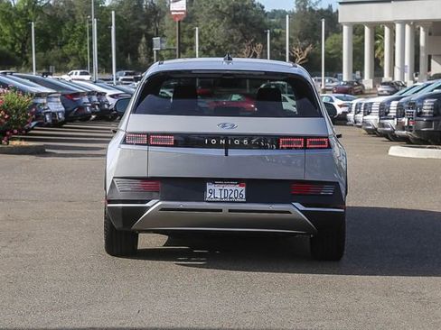 Certified 2024 Hyundai Ioniq 5 SEL image 4